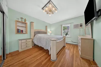 47-39 197th Street, Flushing, NY 11358 - Photo 10