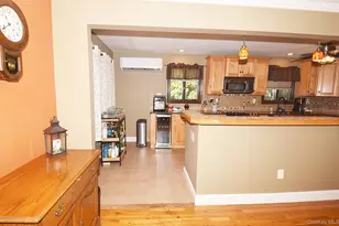 587 Johnson Ave, Ronkonkoma, NY 11779 - Photo 6