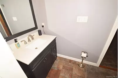 587 Johnson Avenue, Ronkonkoma, NY 11779 - Photo 14