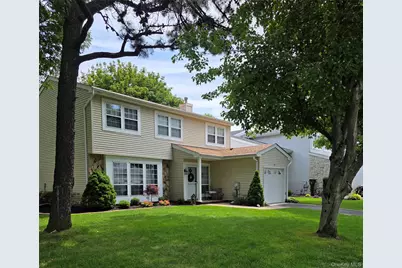 11 Colony Drive, Holbrook, NY 11741 - Photo 2