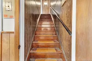 6 Lippold St, Merrick, NY 11566 - Photo 24