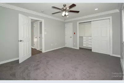 30 Bay Point Court #16, West Babylon, NY 11704 - Photo 6