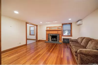 200 Lincoln Avenue, Rockville Centre, NY 11570 - Photo 2