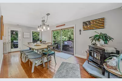 91 Traction Boulevard, Patchogue, NY 11772 - Photo 8