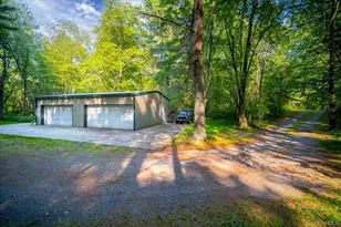 49 Barkit Kennel Rd, Pleasant Valley, NY 12569 - Photo 16