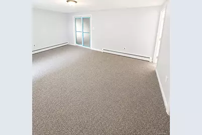 150 8th Avenue, Holtsville, NY 11742 - Photo 6