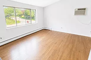 150 8th Ave, Holtsville, NY 11742 - Photo 8