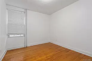1727 Hunt Ave, Bronx, NY 10462 - Photo 10