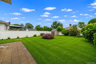 480 Fenimore Avenue, North Babylon, NY 11703 - Photo 4