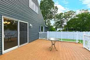 25 Rosanne Ct, Nesconset, NY 11767 - Photo 30