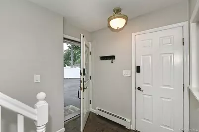 25 Rosanne Court, Nesconset, NY 11767 - Photo 6