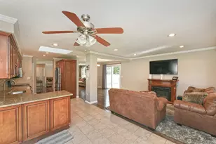 25 Rosanne Ct, Nesconset, NY 11767 - Photo 16