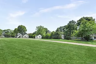 18 Smith Ln, Jamesport, NY 11947 - Photo 6
