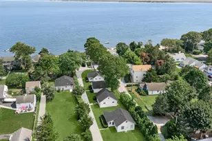 18 Smith Ln, Jamesport, NY 11947 - Photo 20