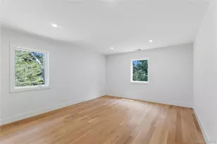 31 Saw Mill Rd, Cold Spring Harbor, NY 11724 - Photo 36