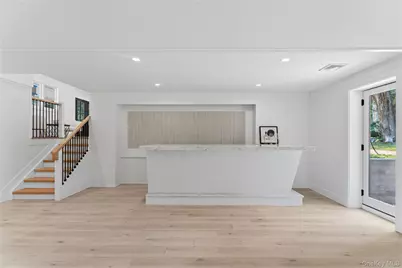 31 Saw Mill Road, Cold Spring Harbor, NY 11724 - Photo 22