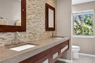 12 Princeton Dr, Syosset, NY 11791 - Photo 18