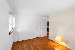 4 Crabapple Ln, Commack, NY 11725 - Photo 16