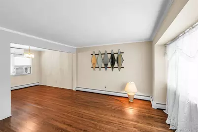 4 Crabapple Lane, Commack, NY 11725 - Photo 4