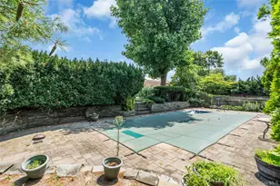 4 Crabapple Ln, Commack, NY 11725 - Photo 30