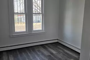 91-11 31st Ave, East Elmhurst, NY 11369 - Photo 2
