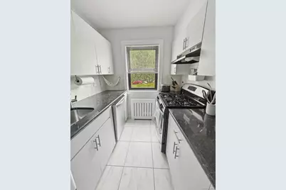 199-08 21st #1-327, Whitestone, NY 11357 - Photo 2