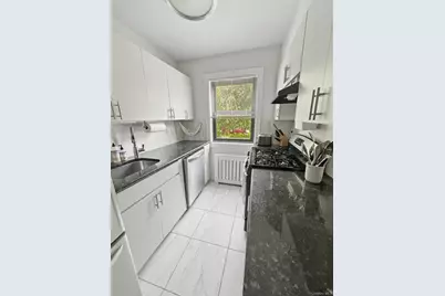 199-08 21st #1-327, Whitestone, NY 11357 - Photo 4