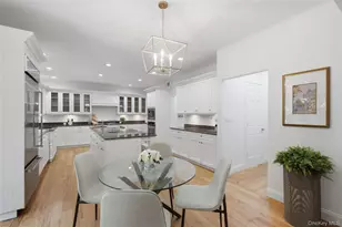 17 Nadworny Ln, Stony Brook, NY 11790 - Photo 6