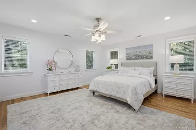 17 Nadworny Lane, Stony Brook, NY 11790 - Photo 14