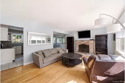46 Catherine Street, East Northport, NY 11731 - Photo 2