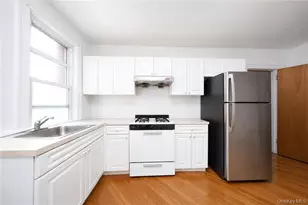 2007 E 28th St, Brooklyn, NY 11229 - Photo 14