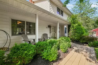 25 Meadow Avenue, Cornwall, NY 12520 - Photo 2