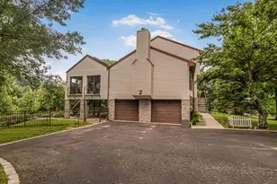 8 Fairgreen Ct, Cortlandt Manor, NY 10567 - Photo 32