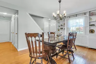 29 Timber Rd, Glen Cove, NY 11542 - Photo 12
