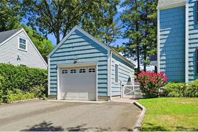 10 Polly Lane, Glen Head, NY 11545 - Photo 32