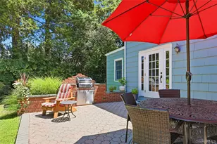 10 Polly Ln, Glen Head, NY 11545 - Photo 30