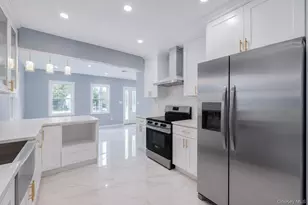 306 Greeley Ave, Sayville, NY 11782 - Photo 12
