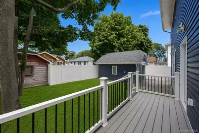306 Greeley Avenue, Sayville, NY 11782 - Photo 34
