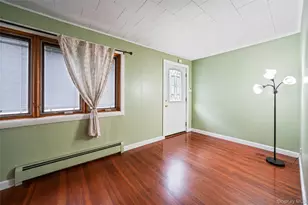 214 Lowell Ave, Floral Park, NY 11001 - Photo 8