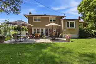 61 Viola Dr, Glen Cove, NY 11542 - Photo 42