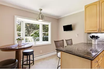61 Viola Drive, Glen Cove, NY 11542 - Photo 22