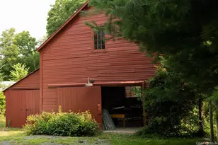 210 Bate Rd, Claverack, NY 12521 - Photo 24