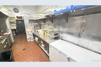 105-25 64th Road, Forest Hills, NY 11375 - Photo 14
