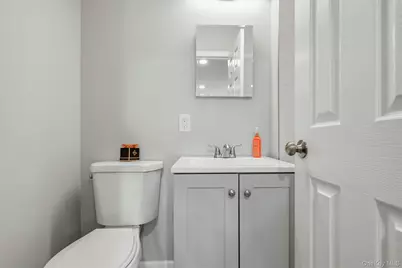 264 Parkside Drive, Suffern, NY 10901 - Photo 22
