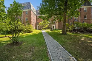 84 Pinewood Rd, Hartsdale, NY 10530 - Photo 28