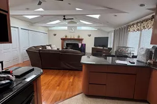219 Vermont Ave, Oceanside, NY 11572 - Photo 6