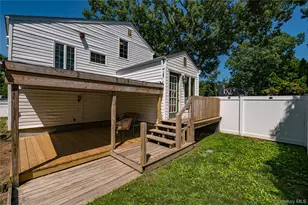 323 Eastwood Blvd, Centereach, NY 11720 - Photo 26