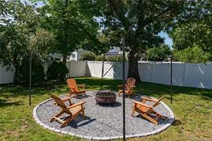 323 Eastwood Blvd, Centereach, NY 11720 - Photo 28