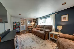 323 Eastwood Blvd, Centereach, NY 11720 - Photo 14