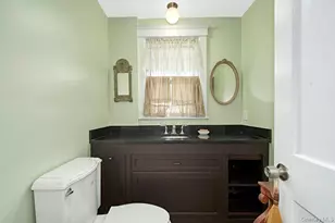 9 Linda Ave, White Plains, NY 10605 - Photo 12